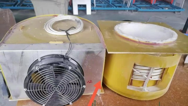 科鼎数控的模具电磁加热炉的加热线圈组装！